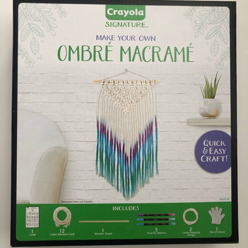 Crayola DIY Macrame Wall Hanging Craft Kit